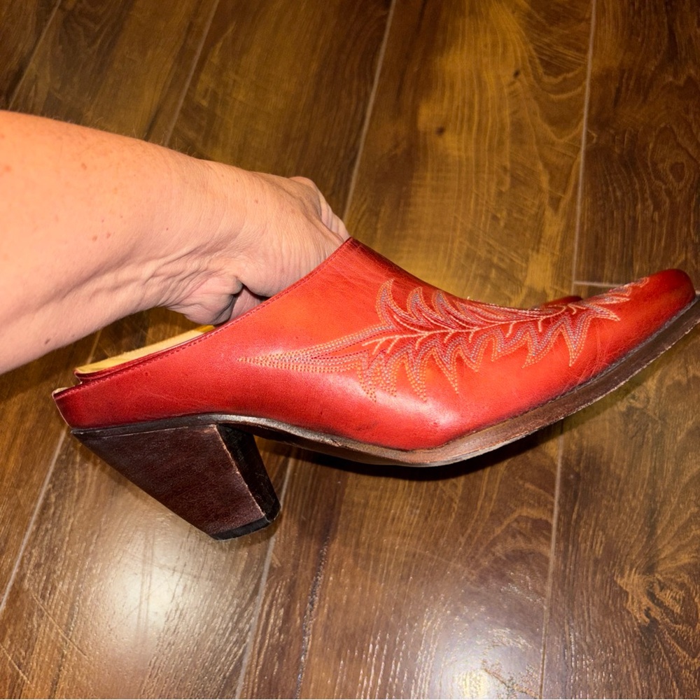 Lucchese Red Embroidered Leather Mules - Picture 11 of 11